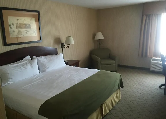 Spark By Hilton Lansing